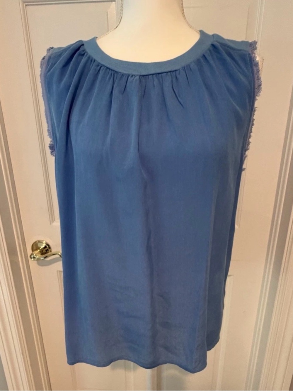 Maven West Blue Frayed Trim Sleeveless Top Sz L Boho Chic Coastal Beach Cottage